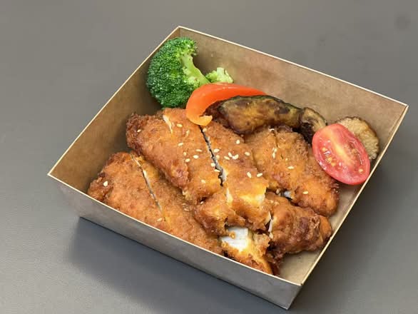 辣味卡拉雞 / Spicy Chicken Fillet